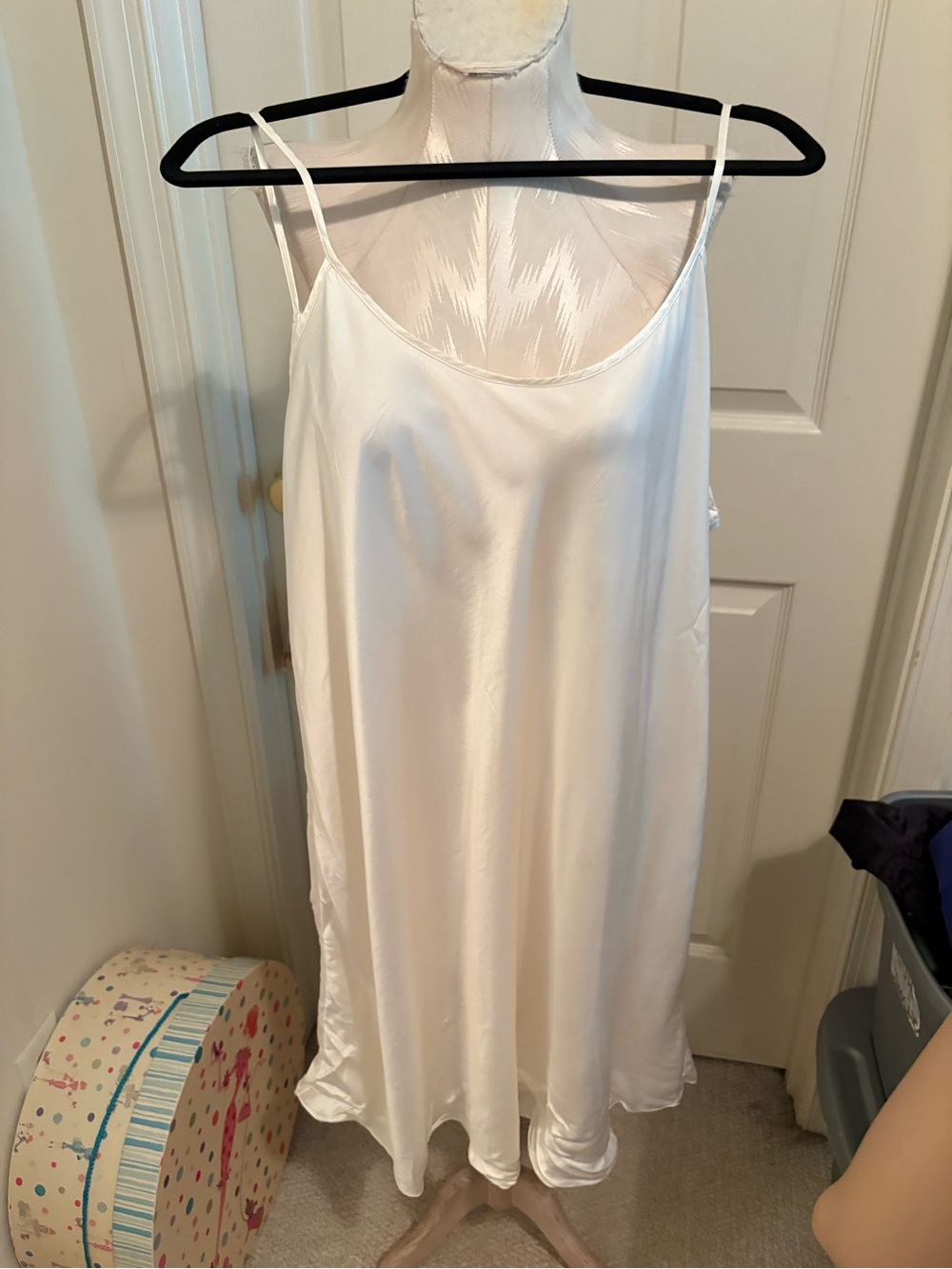 Nordstrom Silk Slip/chemise hospital fashion show size 2X $225 *not perfect